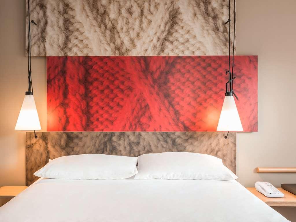 Ibis Archamps Porte De Geneve Phòng bức ảnh