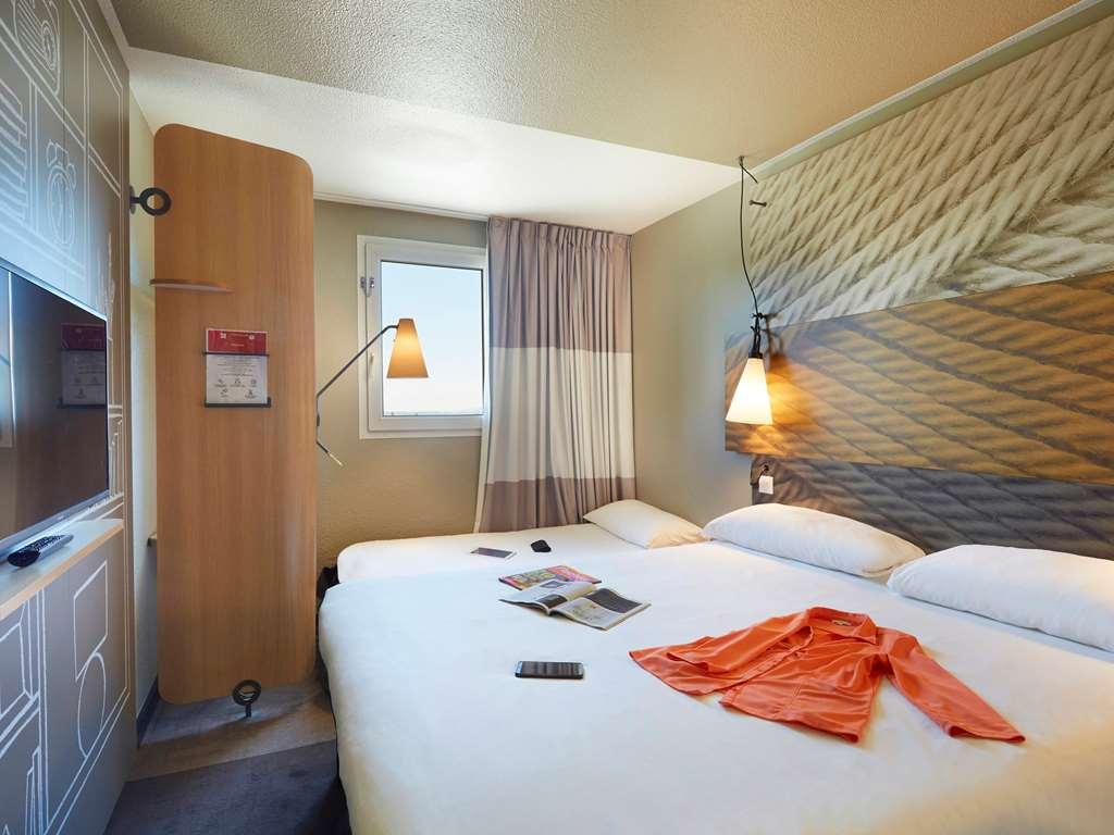 Ibis Archamps Porte De Geneve Phòng bức ảnh
